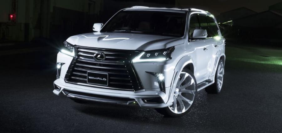  Lexus LX570 by Wald 2016 года  (фото 9 из 17)